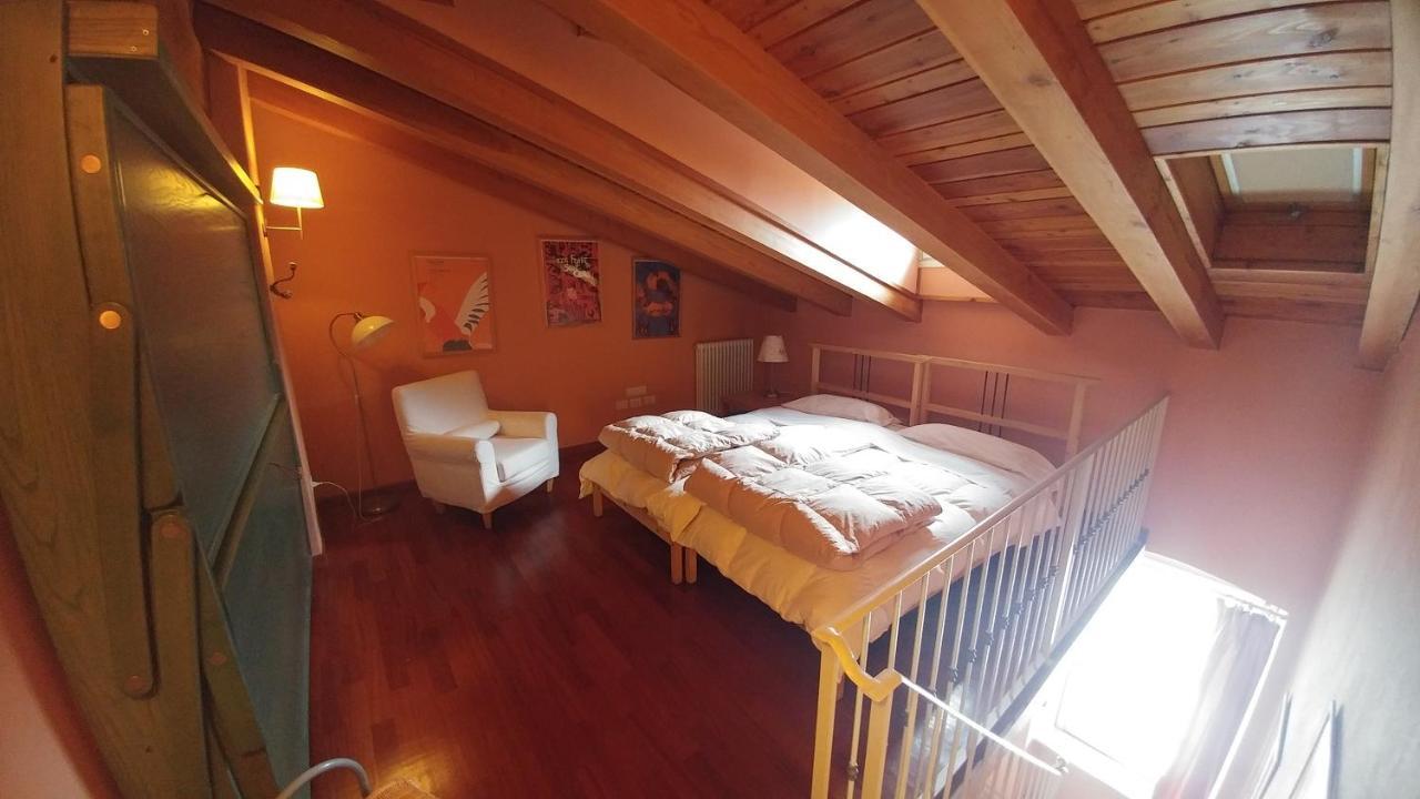 Casa De Giorgis Aparthotel Аоста Екстериор снимка